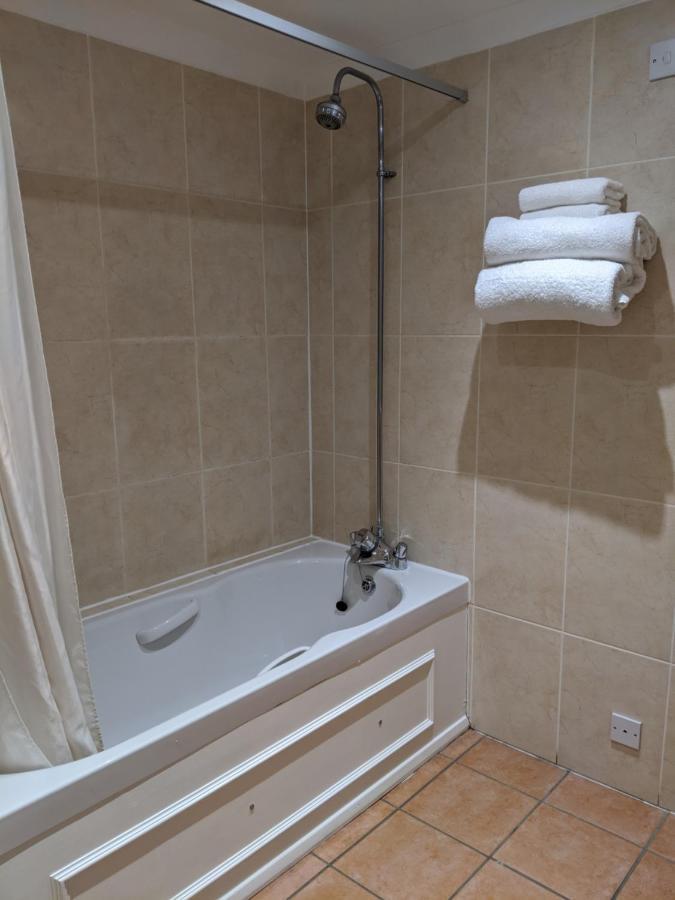 London Beach Country Hotel & Golf Club Тентерден Экстерьер фото