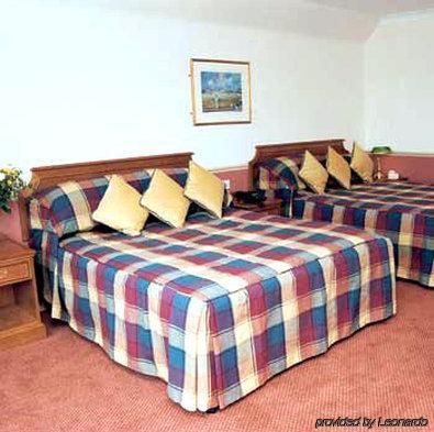 London Beach Country Hotel & Golf Club Тентерден Номер фото